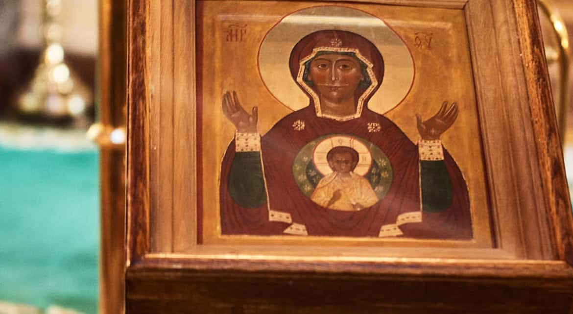 Православные празднуют память иконы Божией Матери «Знамение»