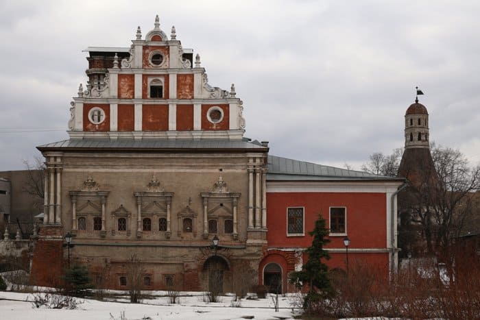 Спасем древний монастырь, который когда-то спасал Москву!