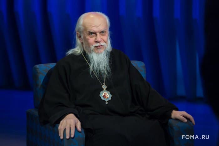 Главное качество священника – отсутствие сребролюбия, – епископ Пантелеимон (Шатов)