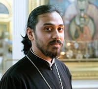 «Распускают слухи, что за переход в православие я предлагаю людям деньги» — суровые будни единственного местного священника Русской Церкви в Индии