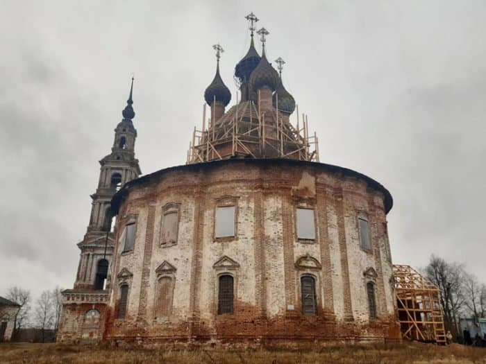 Зачем восстанавливать старинный храм: по следам пресс-тура «Сокровища Ярославской земли»