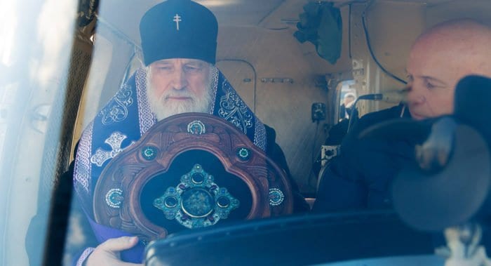 Минск облетели воздушным крестным ходом с молитвами о защите от коронавируса