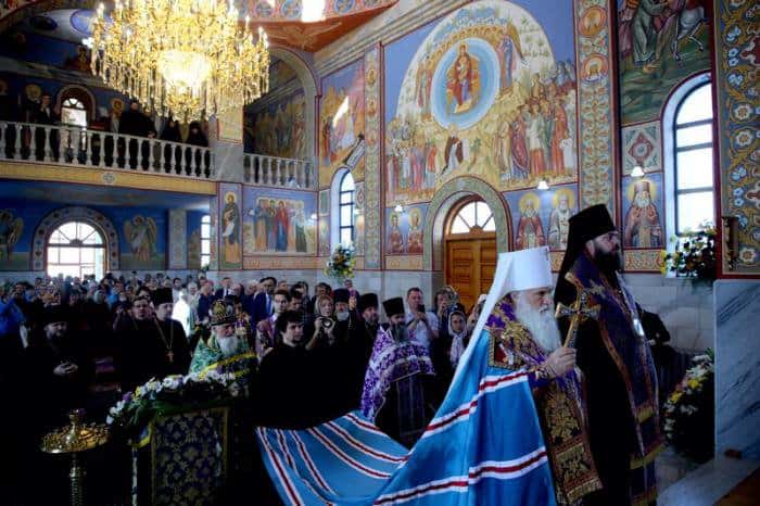 Два русских монастыря открыли после реконструкции в Узбекистане