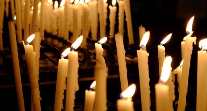 Можно ли использовать свечи из Иерусалима при домашней молитве?