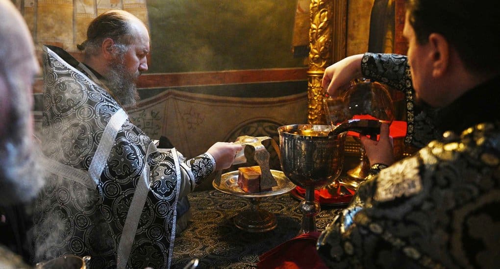 Причащают ли детей на литургии преждеосвященных даров. Литургия Преждеосвященных Даров Великий пост. Литургия Преждеосвященных Даров фото. Еда перед литургией.