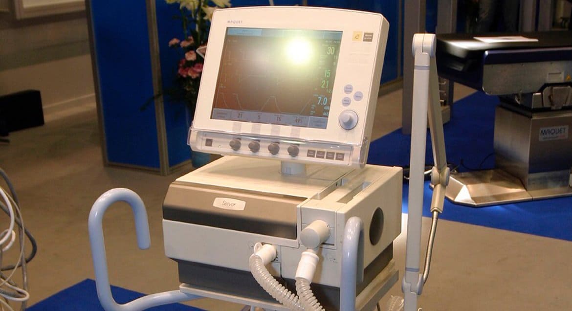 Аппараты ИВЛ от Петербургской митрополии помогут больным детям