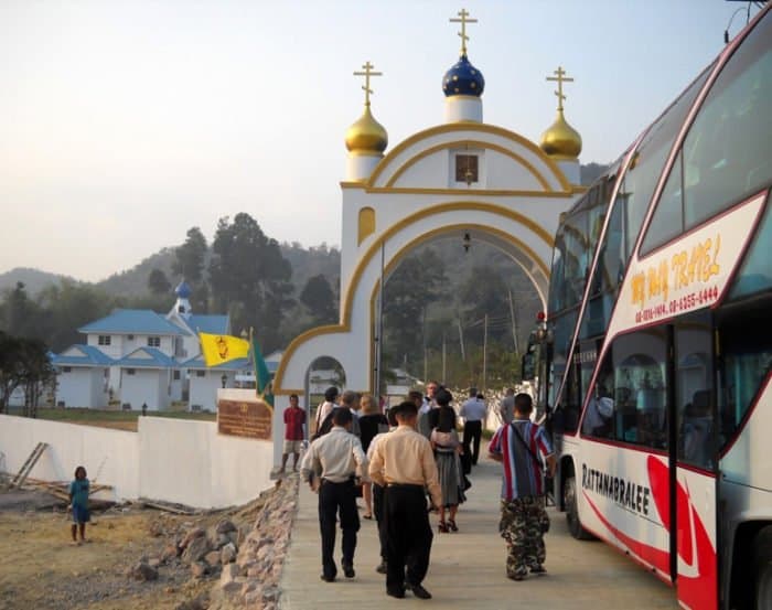 Русский монастырь в Таиланде приютил людей, которые не могут уехать из страны из-за коронавируса