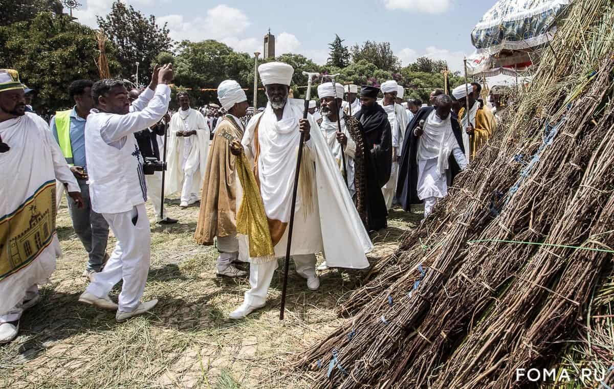 Удивительная Эфиопия: Крестовоздвижение в Аксуме и дворец царицы Савской
