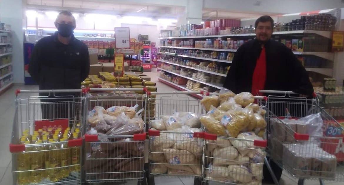 За один месяц православные Омска передали нуждающимся более 1,5 тысяч продуктовых наборов