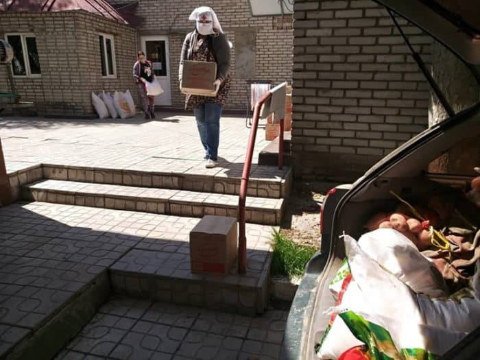 Бишкекская епархия помогает с продуктами киргизским, узбекским и русским семьям