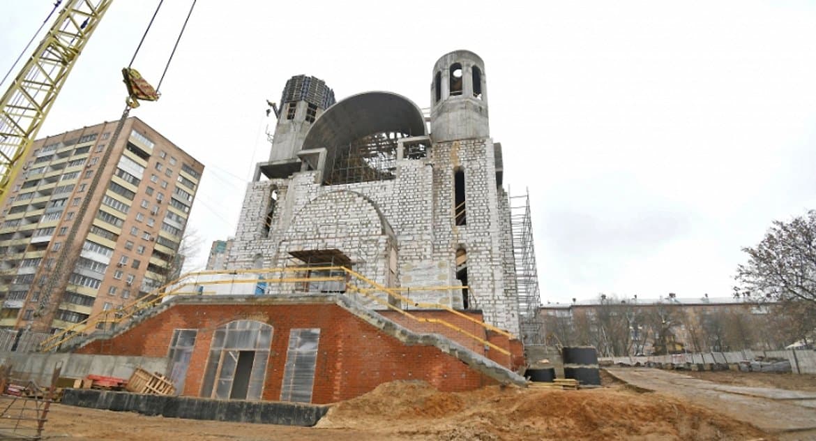С 12 мая в Москве возобновят строительство храмов