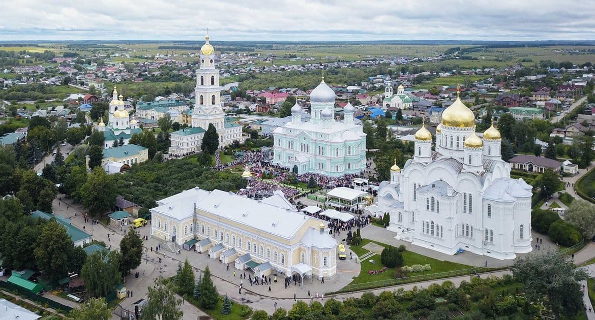 Патриарх Кирилл отметил факт возрождения православия на Нижегородской земле