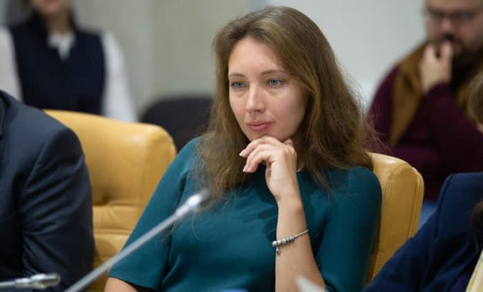 Предложения Анны Кузнецовой по защите нерожденных детей поддержали в Церкви