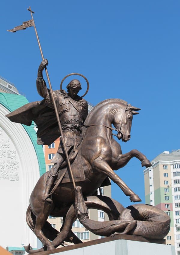 Памятник святому Георгию Победоносцу открыли в Красногорске
