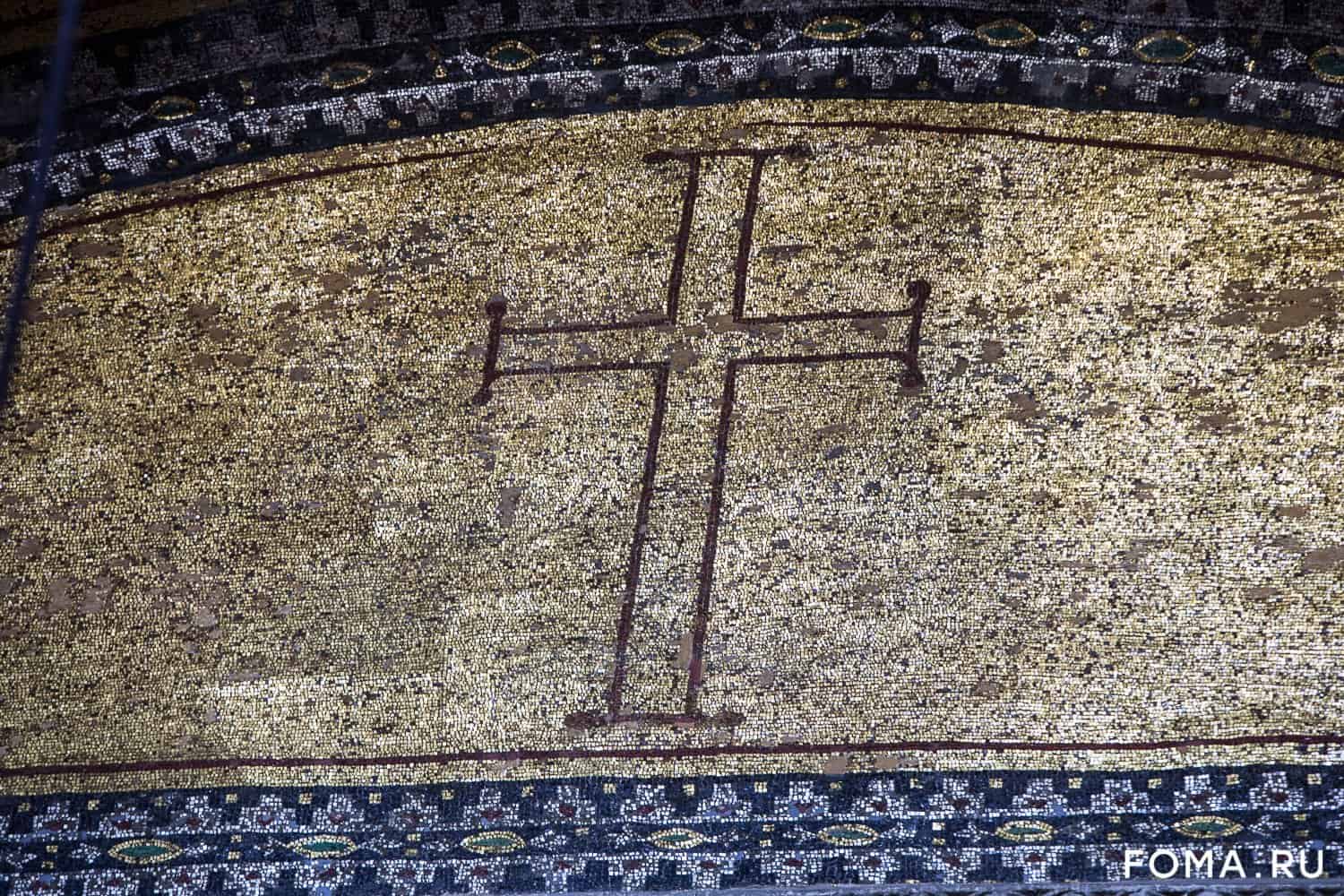 надпись владимира мономаха на стене софийского собора в киеве