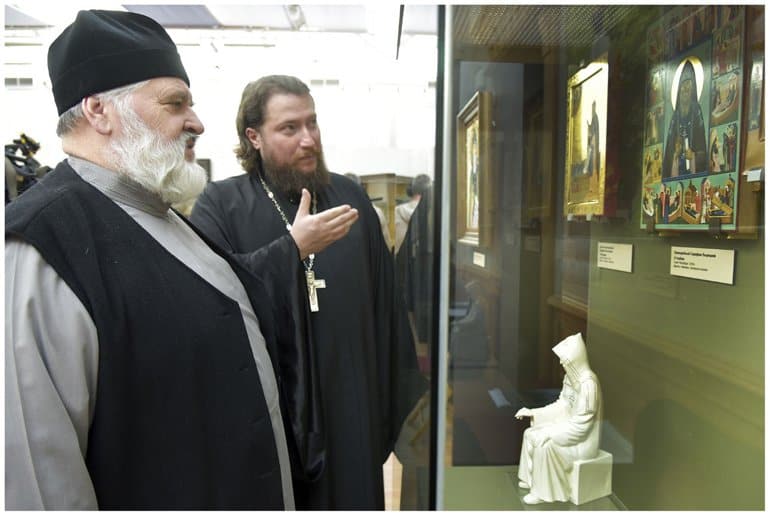 В Петербурге показывают модели памятника святому Серафиму Вырицкому