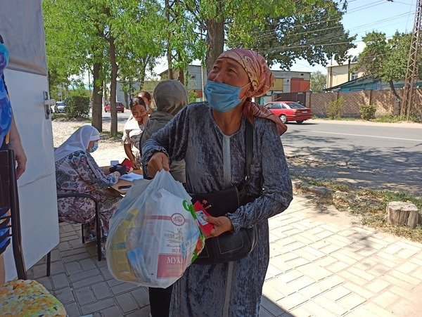 Более 500 нуждающихся семей в Киргизии получили помощь от Русской Церкви