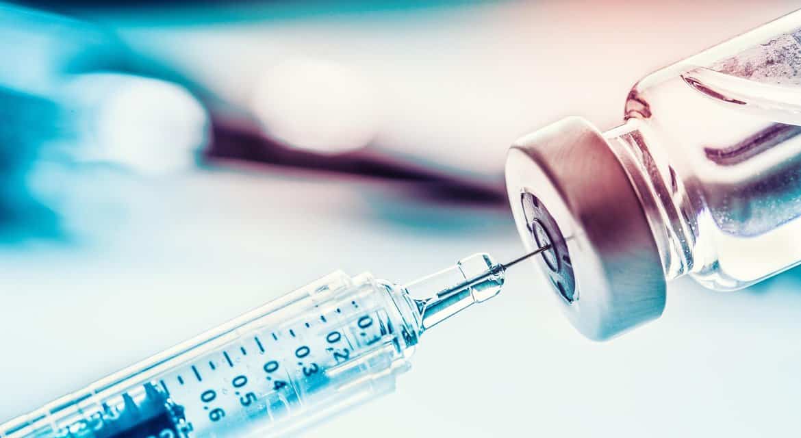 С конца ноября в России может начаться массовая вакцинация от коронавируса