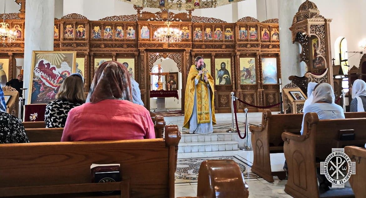 В одном из храмов Иордании начались регулярные службы на церковнославянском