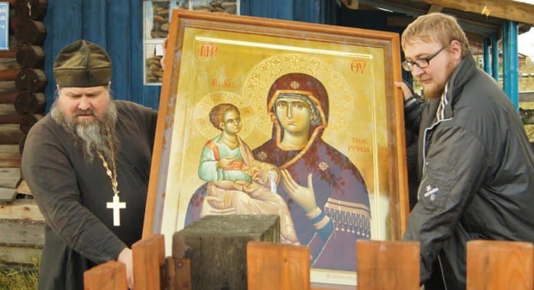 Нарымская «Троеручица»: как пришла в Колпашево икона с Афона и как ее почитают сейчас?
