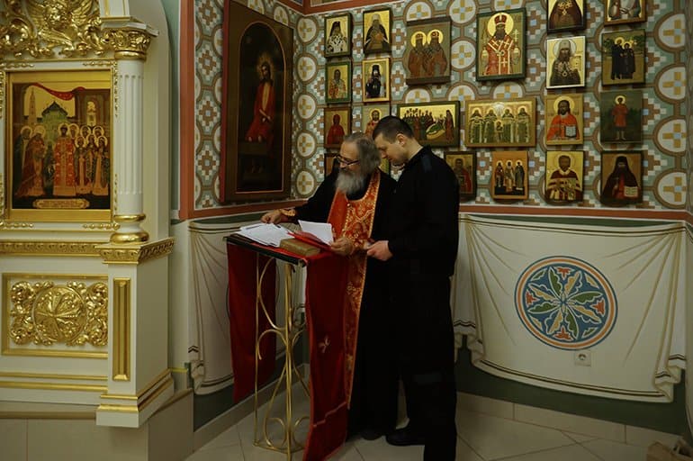«Пожизненно осужденный сказал Патриарху Кириллу, что у него есть небольшая просьба к нему» — необыкновенный случай в Бутырке