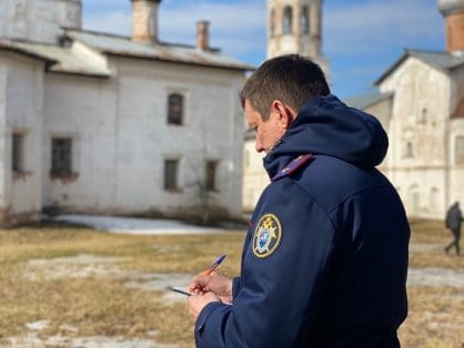 СКР выяснит, почему у новгородского храма падают купола, и никто за это не отвечает