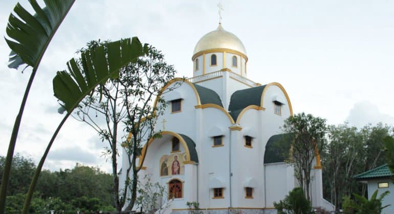 Два русских храма попали в топ-10 красивых церквей Таиланда