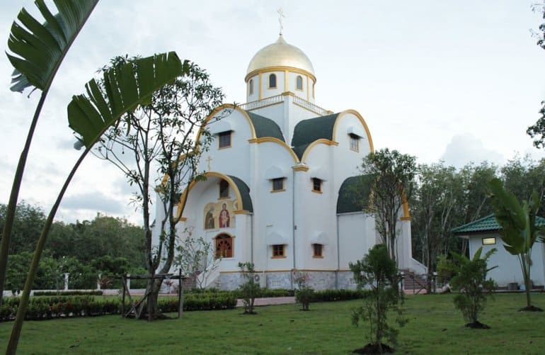 Два русских храма попали в топ-10 красивых церквей Таиланда