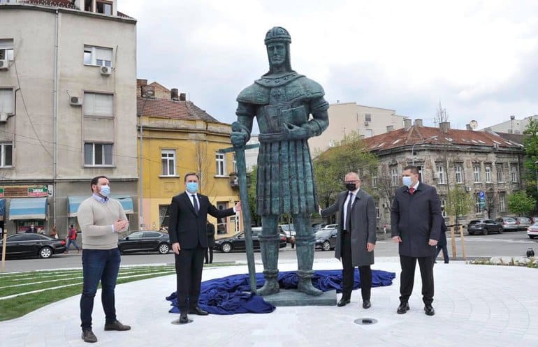 В Белграде установили памятник святому князю, сделавшему город столицей Сербии