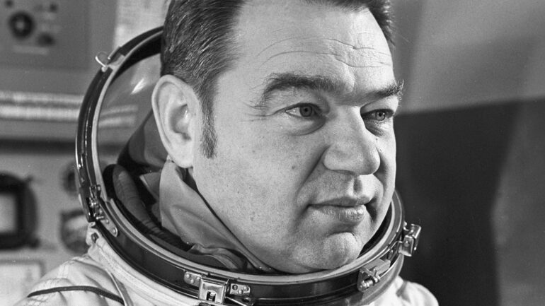 «Я — космонавт, но это не противоречит моей вере в Бога», — 15 интересных цитат Георгия Гречко