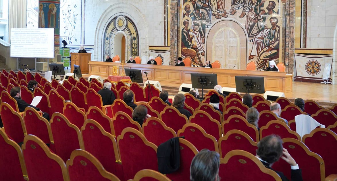 Межсоборное присутствие одобрило документ о дисциплинарных наказаниях священнослужителей