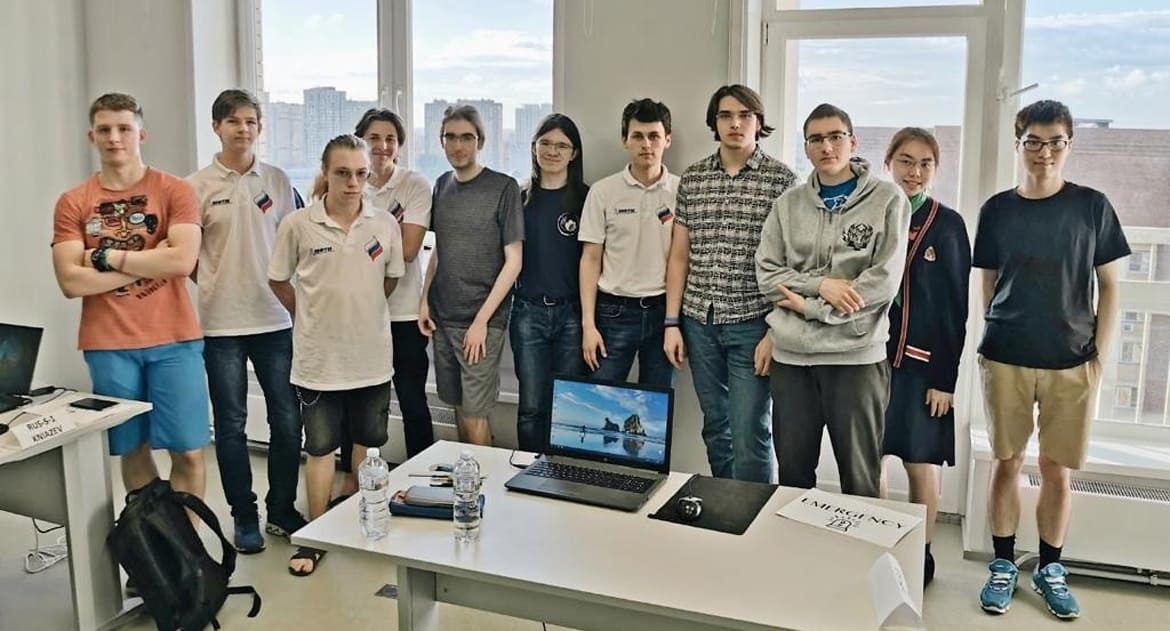 Российские школьники взяли все золото Азиатской олимпиады по физике