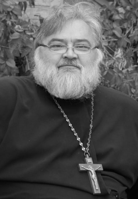 Из-за ковида скончался священник, воссоздавший Крестовоздвиженский приход Волгограда