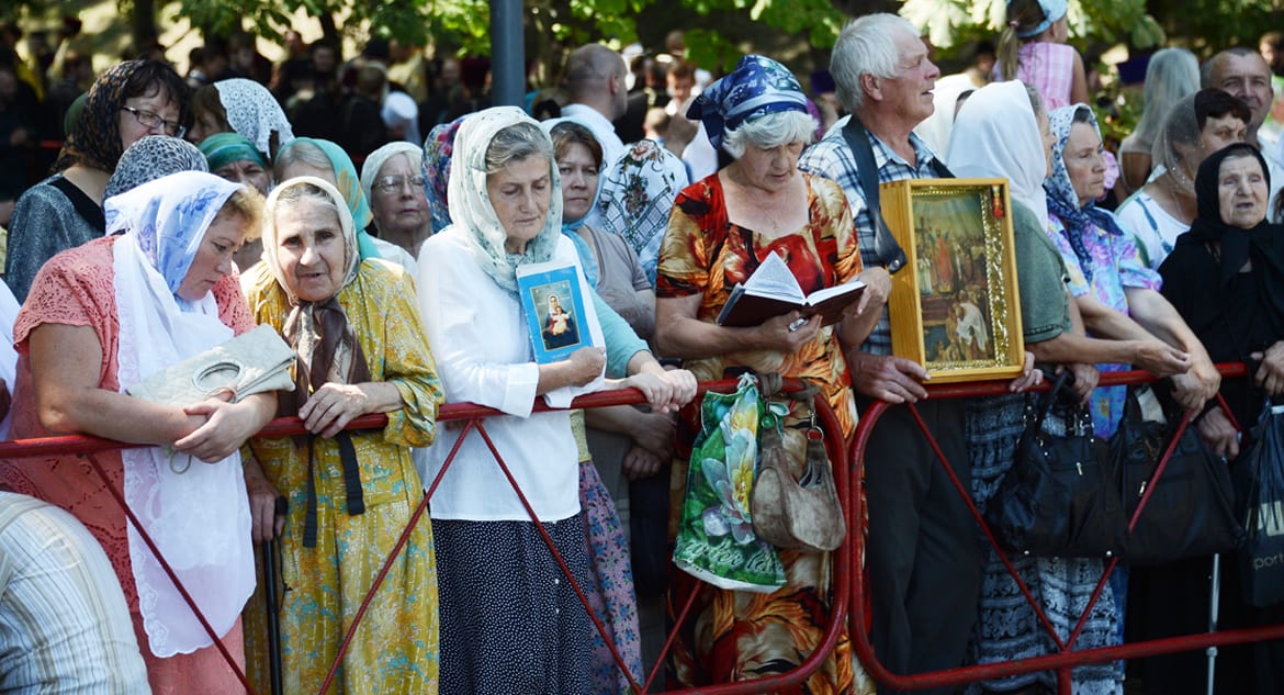 Поддержанный патриархом Варфоломеем раскол глубоко ранит всех украинцев, считают в Церкви