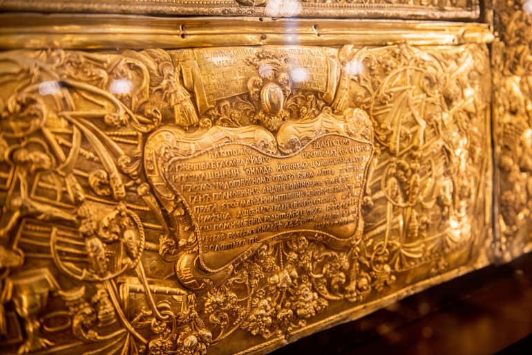 Церкви вернули исторический оклад Казанской иконы Божией Матери