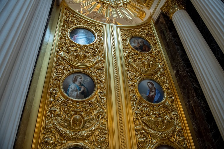 Патриарх Кирилл освятил в столице Татарстана восстановленный Казанский собор