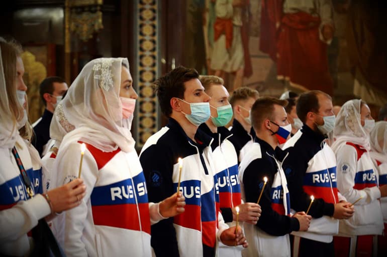 Российские олимпийцы помолились в храме Христа Спасителя перед поездкой в Токио