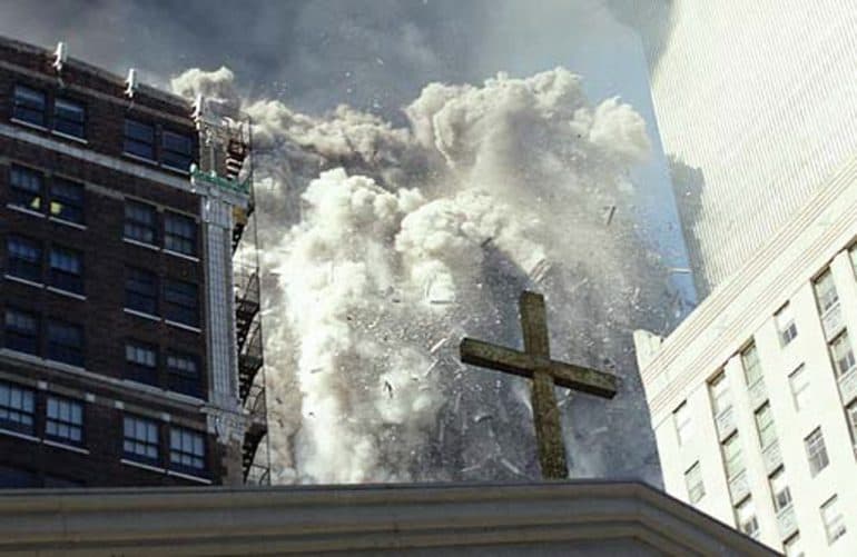 «Матушка вбежала в храм и сказала, что произошло нечто ужасное» — настоятель храма рядом с Пентагоном вспоминает 11 сентября