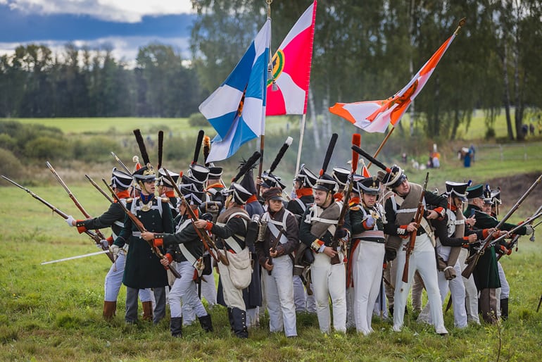 «Идет Кутузов бить французов!»: В Бородино отметили очередную годовщину исторической битвы