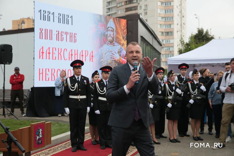 В Москве на территории храма при МГИМО открыли памятник Александру Невскому