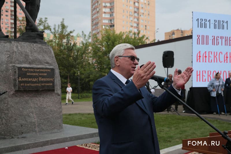 В Москве на территории храма при МГИМО открыли памятник Александру Невскому