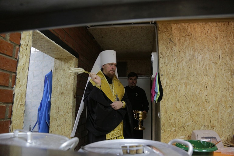 Челябинский приход еще не построил храм, но уже открыл столовую для нуждающихся