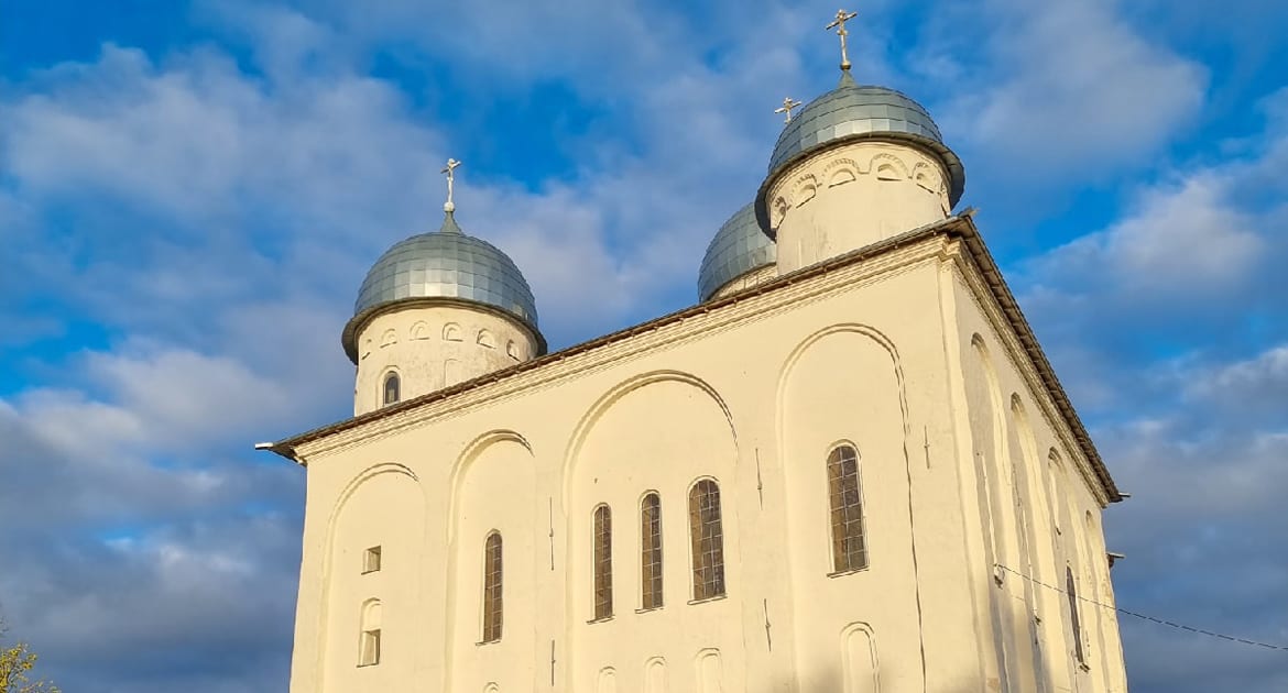 Новгородская епархия предупредила, что в Свято-Юрьевом монастыре не делают никаких «амулетов-щитов»