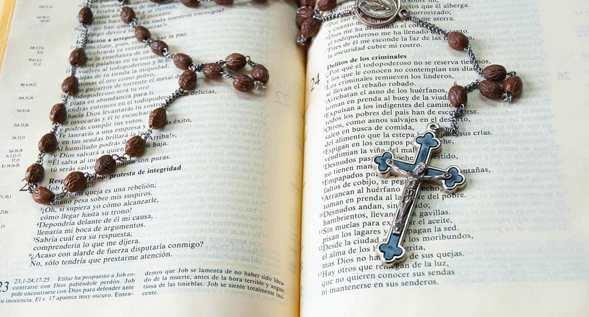 Может ли православный христианин читать латинские католические молитвы?