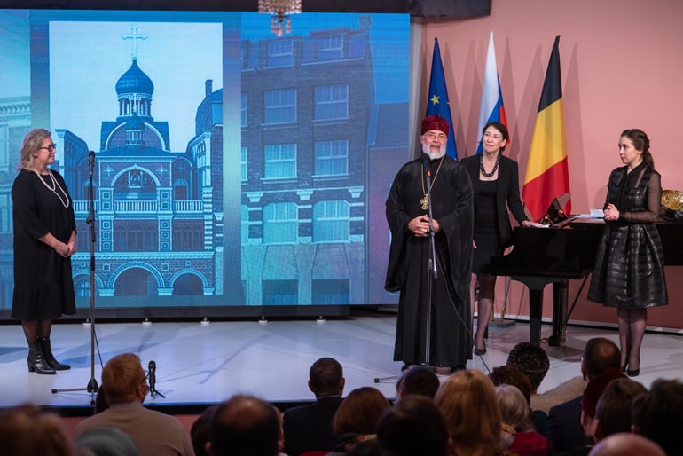 Русский священник удостоен премии в Бельгии за строительство храма на месте концлагеря