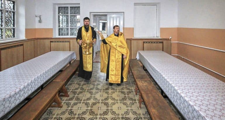 При кафедральном соборе Георгиевска открыли социальную столовую