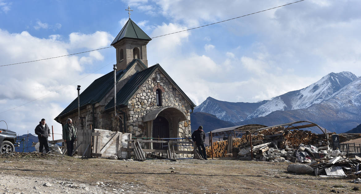 В Северной Осетии активисты и меценаты восстановили два высокогорных храма
