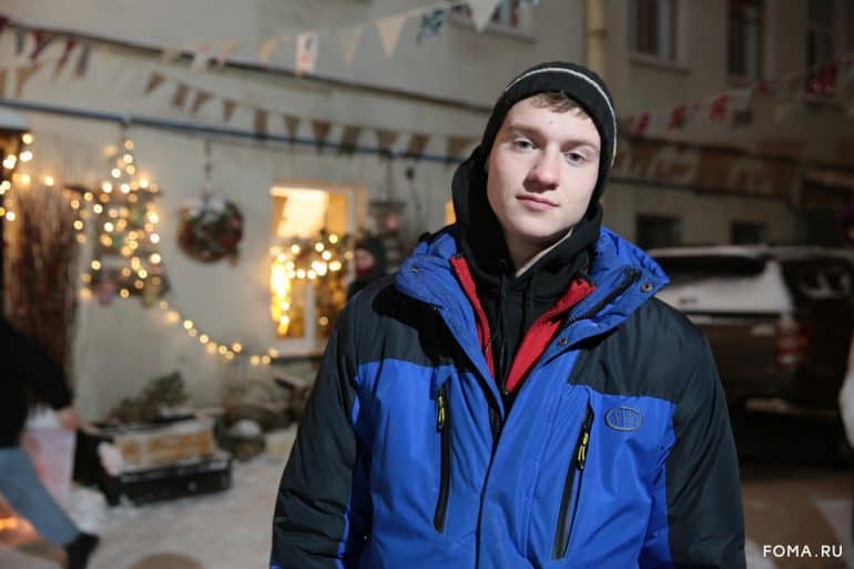 Ребята из петербургского Центра социальной адаптации устроили праздник родной кофейне. Фоторепортаж «Фомы»