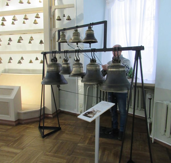 Новгородскому музею передали концертную звонницу известного этнографа