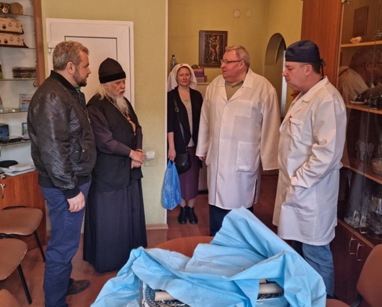 Епископ Пантелеимон во второй раз посетил Донбасс с гуманитарной миссией